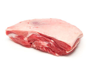 Lamb Chump Cap On